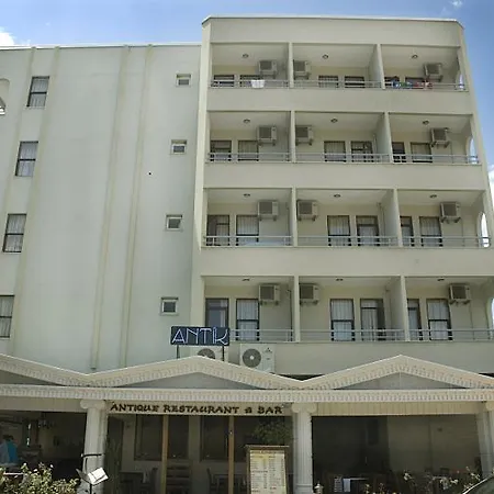 Hotel Glaros 2*