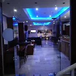 Ξενοδοχείο Glaros 2*
