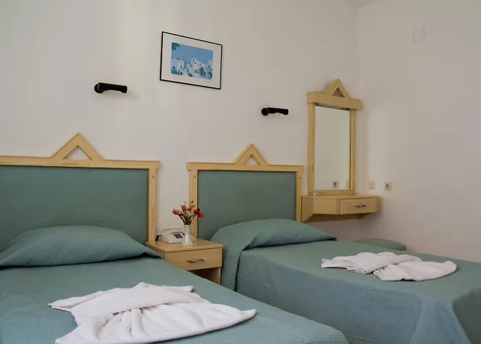 Glaros Ξενοδοχείο 2*