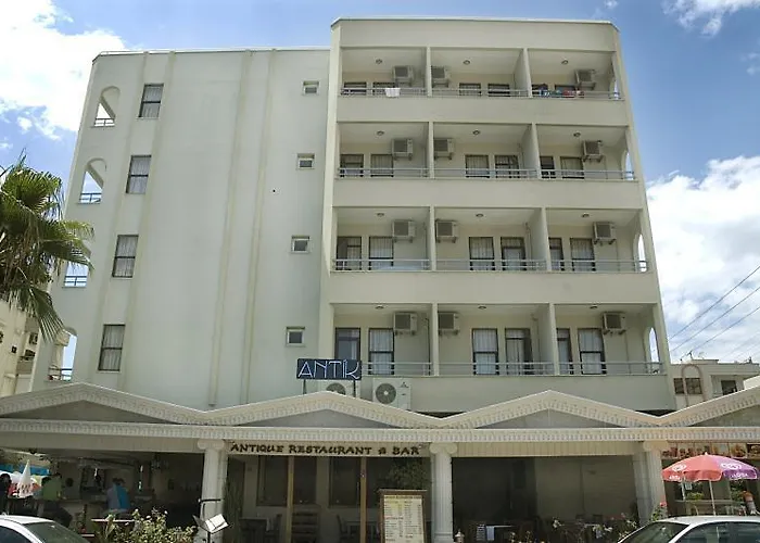 Ξενοδοχείο Glaros 2*